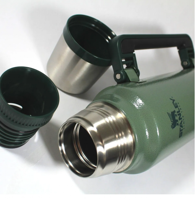 GARRAFA TRMICA STANLEY CLASSIC GREEN 1,4 L